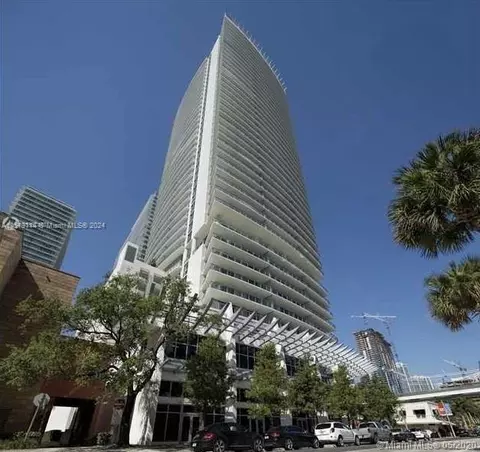 1100 S Miami Ave #2002, Miami, FL 33130