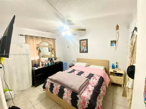 Undisclosed, Hialeah, FL 33010 photo 8