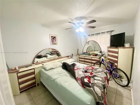 Undisclosed, Hialeah, FL 33010 photo 11