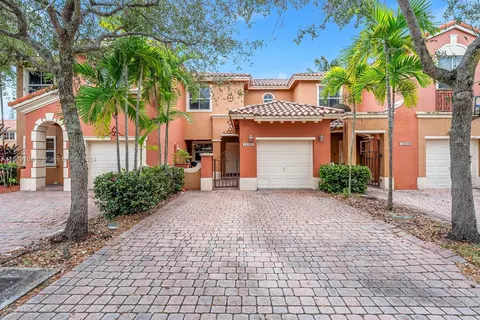 15242 SW 30th Ter #., Miami, FL 33185