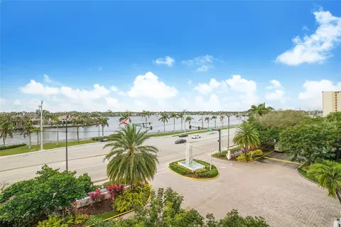 1201 S Ocean Dr #218S, Hollywood, FL 33019