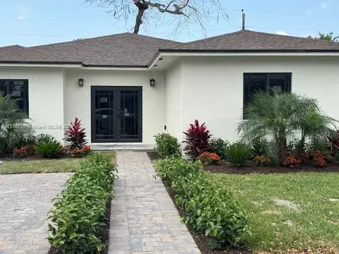 14140 NW 23rd Pl, Opa Locka, FL 33054
