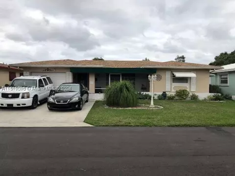 4404 NW 44th Ter, Tamarac, FL 33319