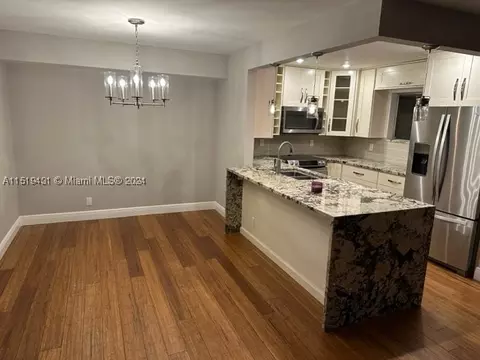 395 N Laurel Dr #304, Margate, FL 33063