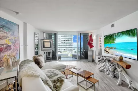 2200 NE 33rd Ave #10F, Fort Lauderdale, FL 33305