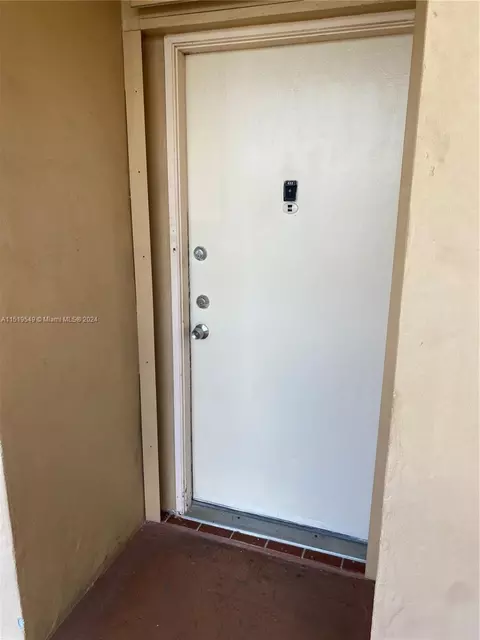 10145 NW 9th Street Cir #7403, Miami, FL 33172
