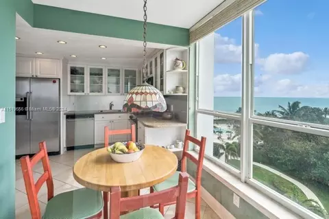 609 Ocean Dr #7H, Key Biscayne, FL 33149 photo 8