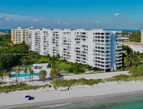 609 Ocean Dr #7H, Key Biscayne, FL 33149 photo 3