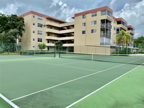 404 NW 68th Ave #101, Plantation, FL 33317