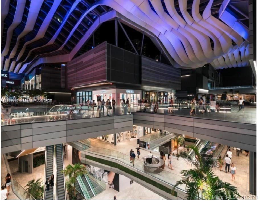 1200 Brickell Bay Dr Unit 3924  