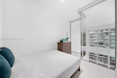 60 SW 13th St #4812, Miami, FL 33130 photo 25