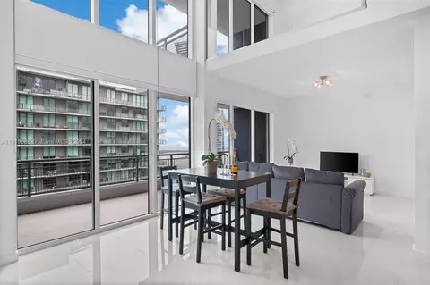 60 SW 13th St #4812, Miami, FL 33130 photo 4
