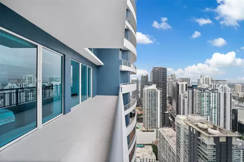 60 SW 13th St #4812, Miami, FL 33130 photo 11
