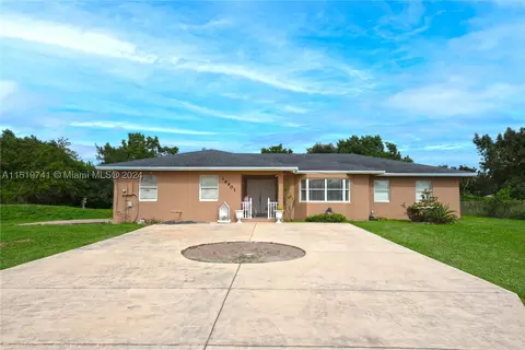 19901 SW 198th St, Miami, FL 33187