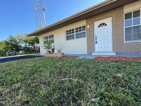 3200 NW 18th St, Lauderhill, FL 33311