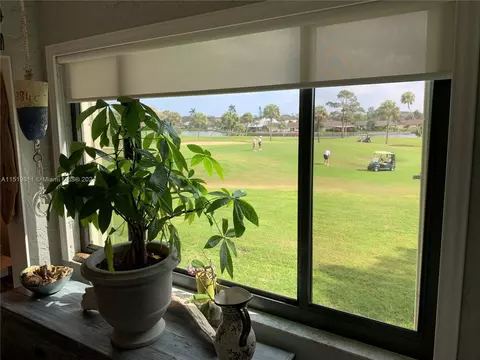 Living - 5463 SE Miles Grant Rd #B211, Stuart, FL 34997 photo 4 of 6