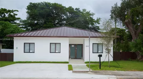 5901 SW 64th St, South Miami, FL 33143