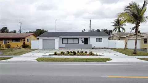 4909 Washington St, Hollywood, FL 33021
