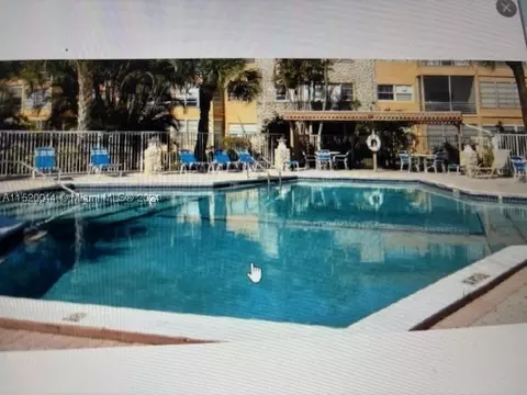 5001 W Oakland Park Blvd #107, Lauderdale Lakes, FL 33313