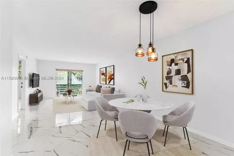 2731 NE 14th St Cswy #223, Pompano Beach, FL 33062