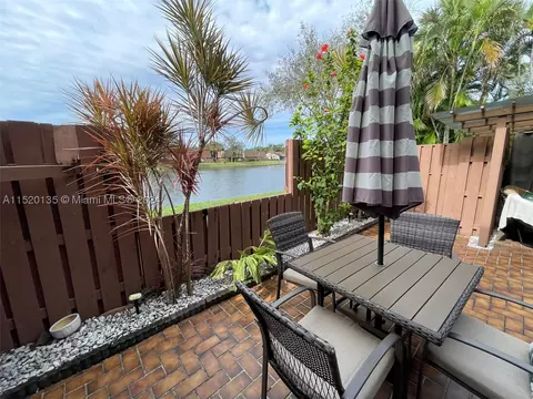 5965 NW 54th Ln #5965, Tamarac, FL 33319
