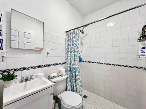 375 E 63rd St, Hialeah, FL 33013 photo 21
