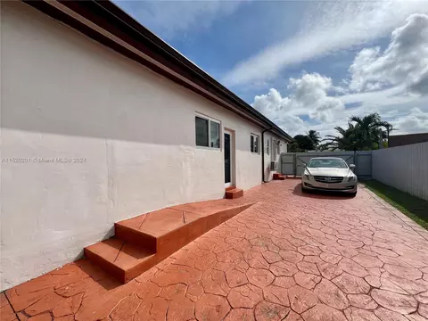 375 E 63rd St, Hialeah, FL 33013 photo 11