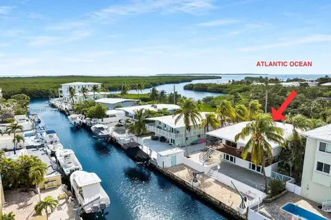 135 Coco Plum Rd S, Key Largo, FL 33037