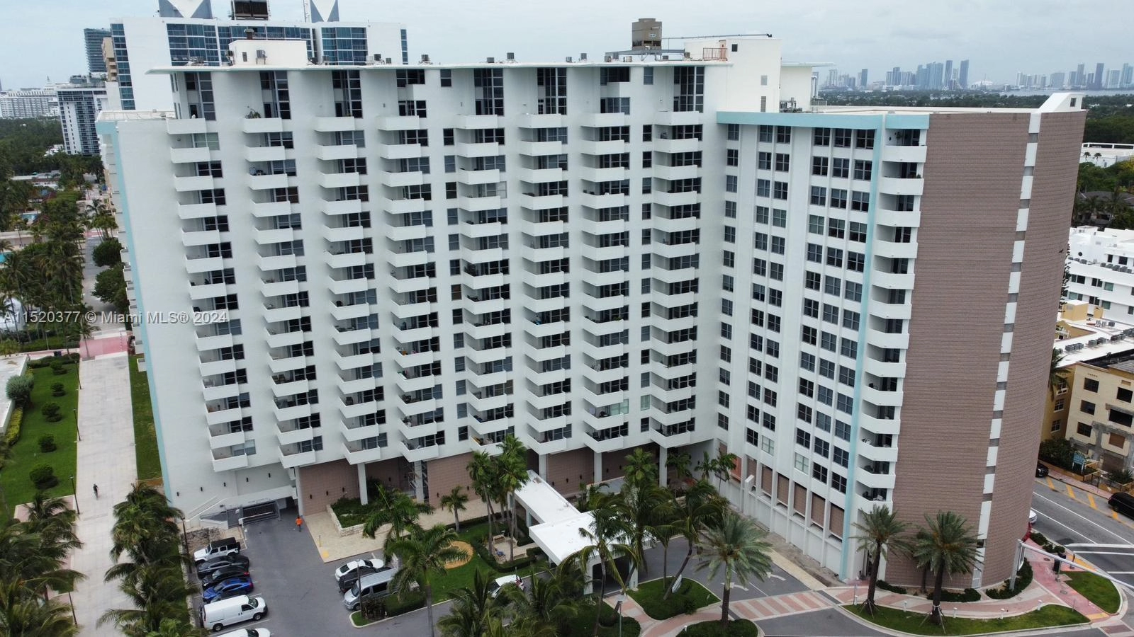 2899 Collins Ave Unit 708  
