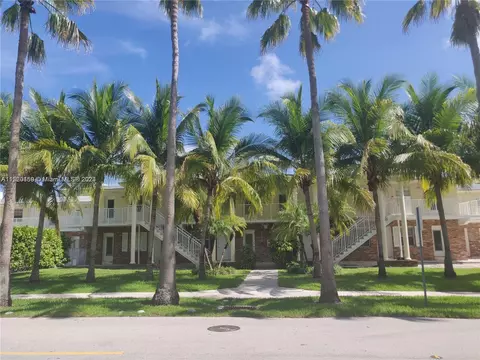 100 Sunrise Dr #16, Key Biscayne, FL 33149
