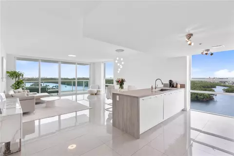 400 Sunny Isles Blvd #1001, Sunny Isles Beach, FL 33160