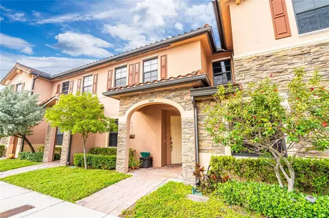 3509 W 89th Pl #3509, Hialeah, FL 33018