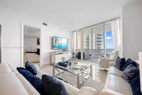 Undisclosed, Sunny Isles Beach, FL 33160