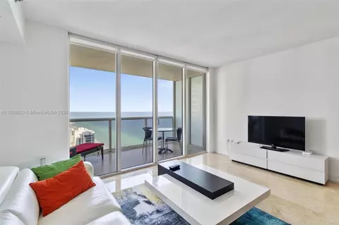 1830 S Ocean Dr #3809, Hallandale Beach, FL 33009