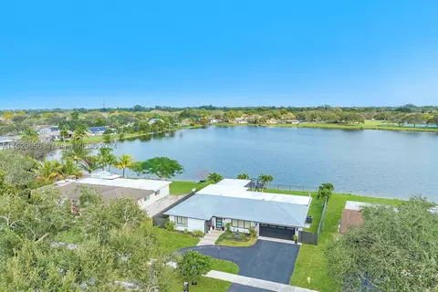 5432 SW 118th Ave, Cooper City, FL 33330