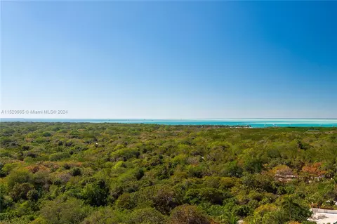 1111 Crandon Blvd #B1203, Key Biscayne, FL 33149