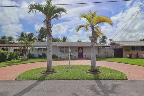 7860 NW 14th St, Pembroke Pines, FL 33024