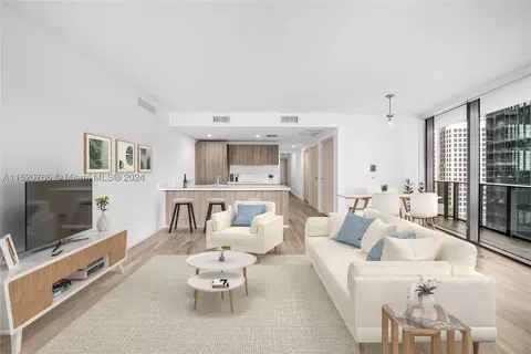 801 S Miami Ave #2004, Miami, FL 33130