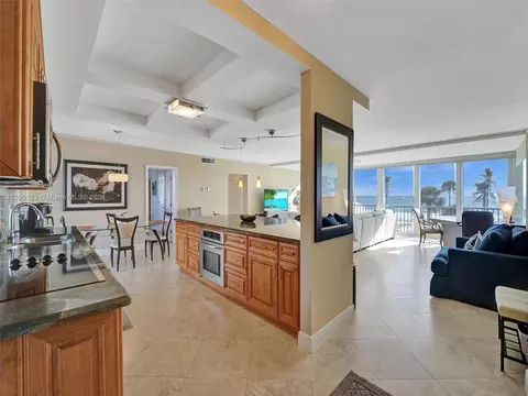 1530 S Ocean Blvd #302, Pompano Beach, FL 33062