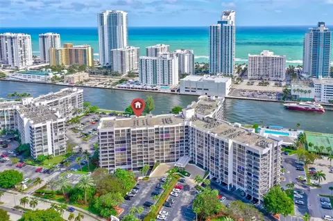 600 Parkview Dr #908, Hallandale Beach, FL 33009
