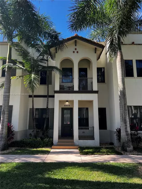 8485 NW 51st Ter #8485, Doral, FL 33166