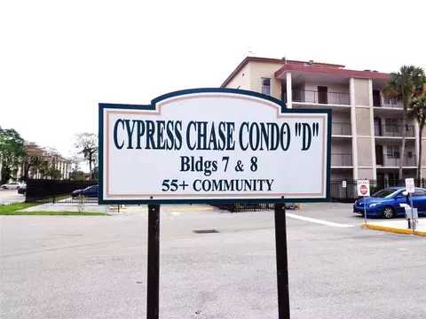 2650 NW 49th Ave #215, Lauderdale Lakes, FL 33313