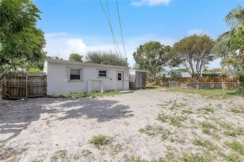 3120 NE 12th Ter, Pompano Beach, FL 33064 photo 18