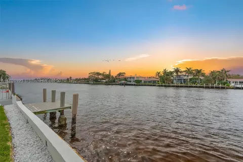 615 S Riverside Dr #2, Pompano Beach, FL 33062