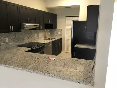 1740 NW 92nd Ave #1740, Pembroke Pines, FL 33024