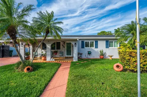 11835 SW 203rd Ter, Miami, FL 33177