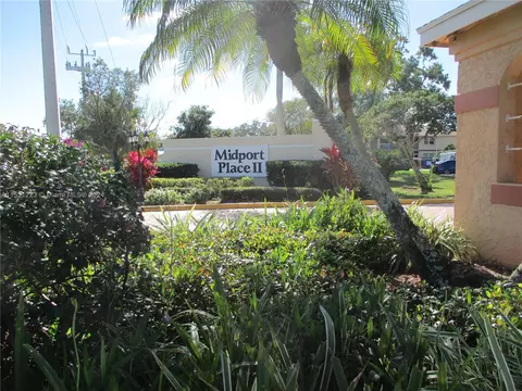 1540 SE Royal Green Cir #I 102, Port Saint Lucie, FL 34952