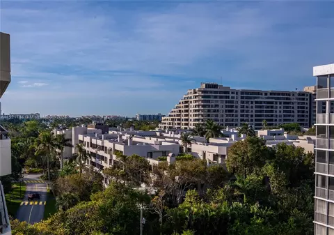 170 Ocean Lane Dr #903, Key Biscayne, FL 33149
