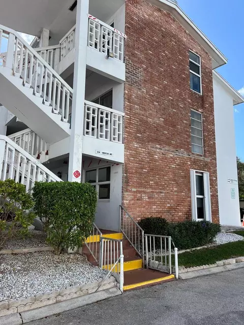 234 Hibiscus Ave #367, Lauderdale By The Sea, FL 33308