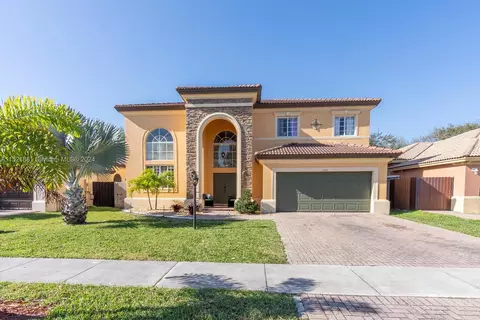 1080 NE 35th Ave, Homestead, FL 33033